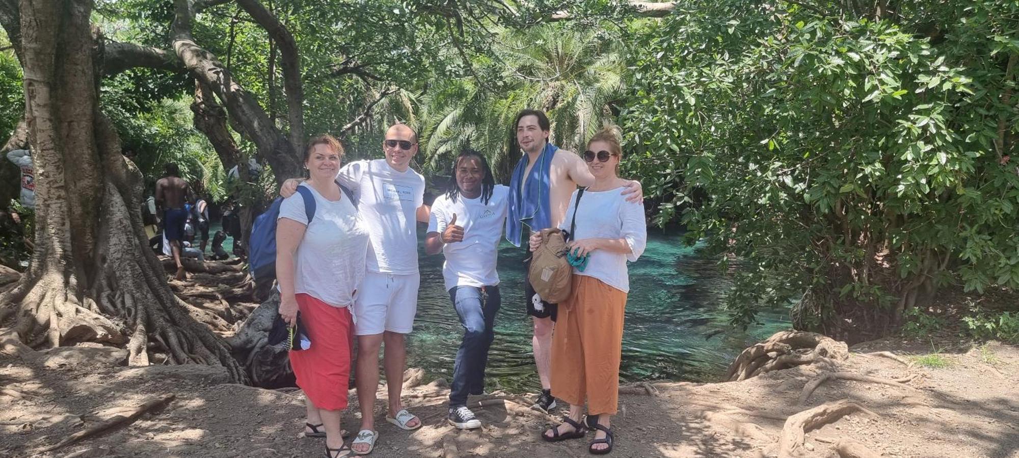 מושי Kisanga Homestay מראה חיצוני תמונה